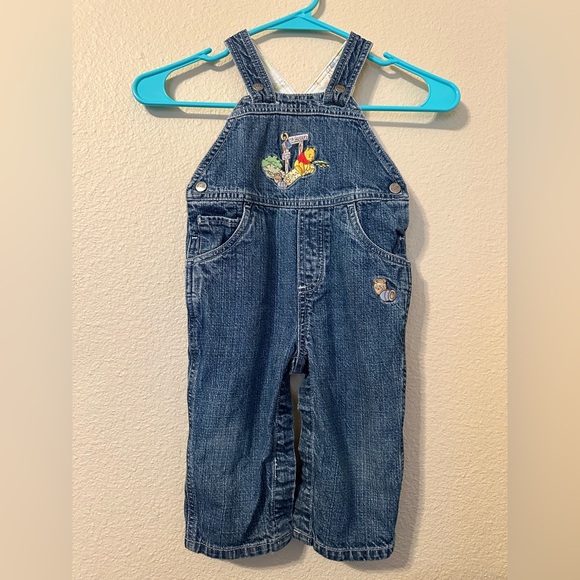 Vintage Winnie the Pooh denim overalls by Disney